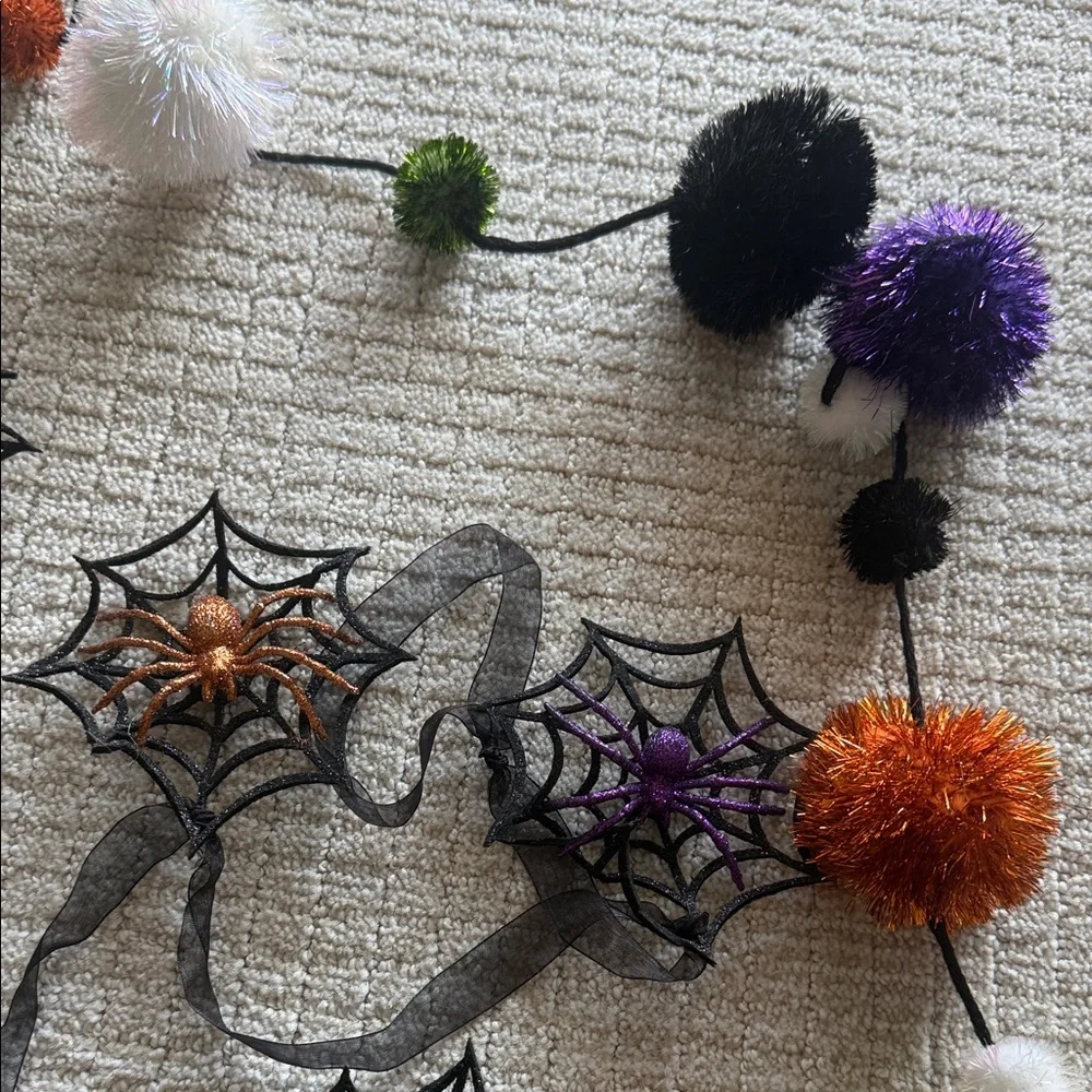 Halloween Pom Pom and Spider Web Garland
